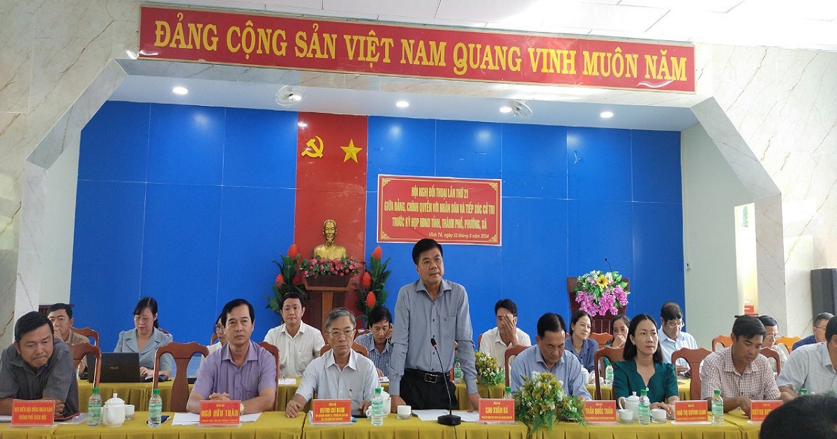 Tiếp xúc cử tri